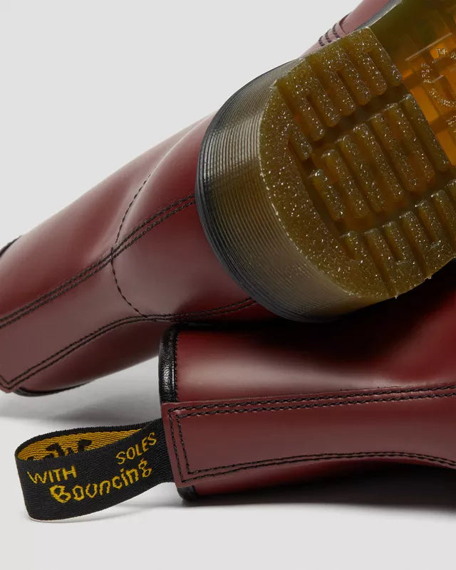 Boots 1460 en cuir Smooth à lacets Rouge