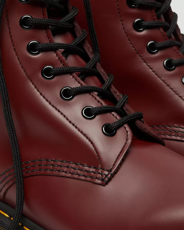 Boots 1460 en cuir Smooth à lacets Rouge