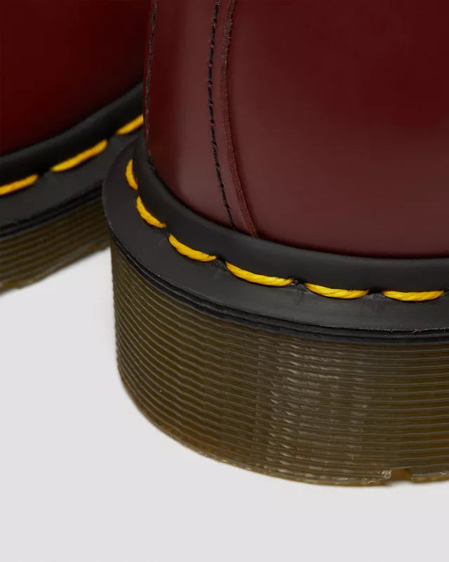 Chaussures 1461 Rouge en cuir Smooth